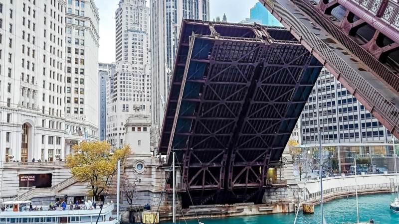 英雄联盟全球赛事体系与季中赛关系